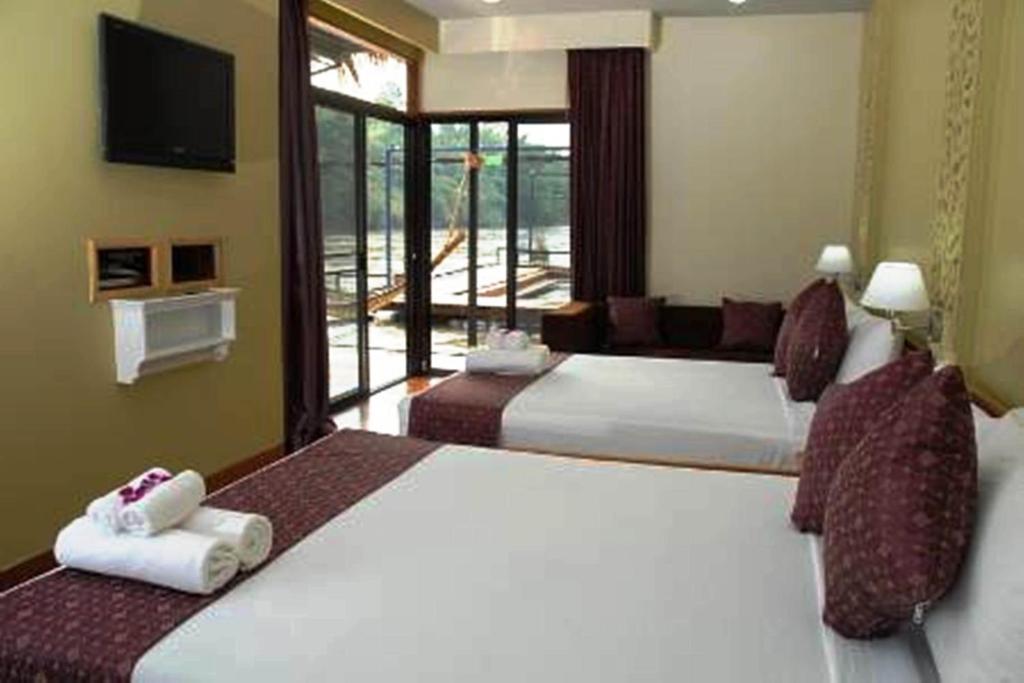 Boutique Raft Resort, River Kwai Сай-Йок Номер фото