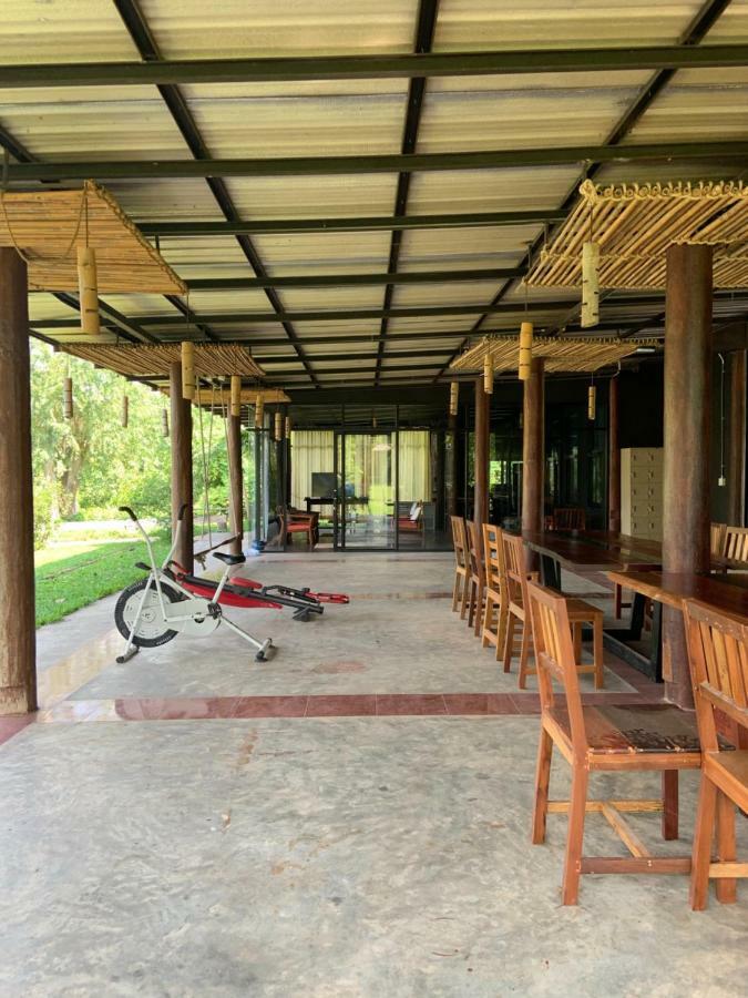 Boutique Raft Resort, River Kwai Сай-Йок Екстер'єр фото